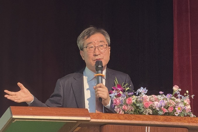 원로 화장품과학자의 ‘37년의 신념’... “규제 보다 혁신의 검을 휘둘러야 할 때”