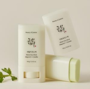 미국 FDA 미승인 성분 베모트리지놀을 함유한 ‘조선미녀 산들쑥 선스틱 SPF50+ PA++’.